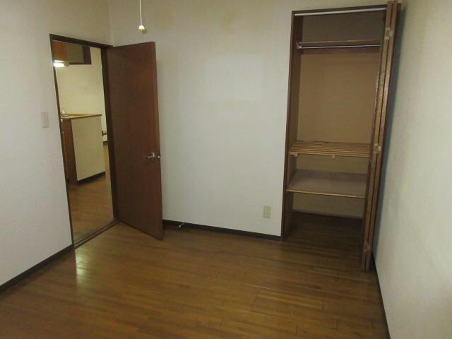 シャトーマルセンの物件内観写真