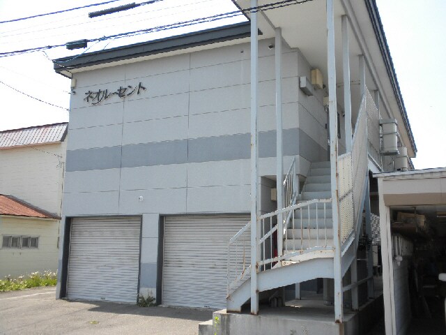 ネオルーセントの物件外観写真