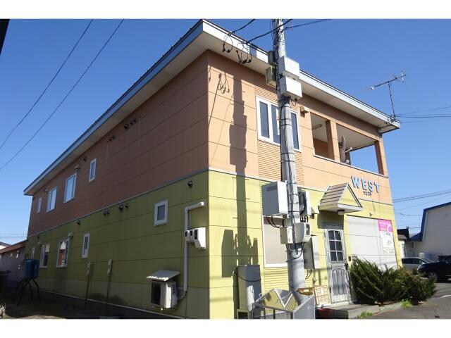 WESTの物件外観写真