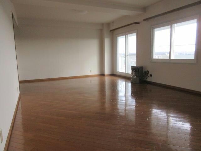 ホワイトパレスの物件内観写真