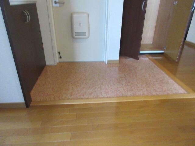 ホワイトパレスの物件内観写真