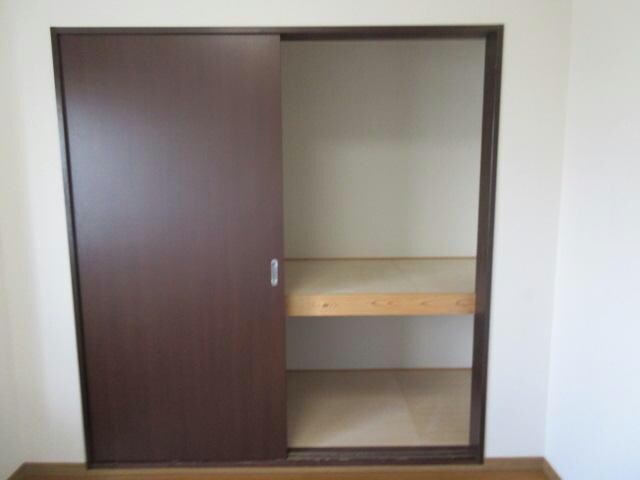 ホワイトパレスの物件内観写真