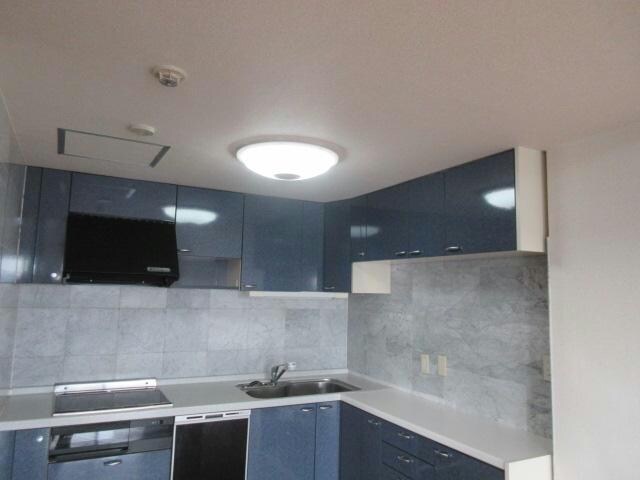 ホワイトパレスの物件内観写真