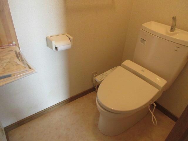 ホワイトパレスの物件内観写真