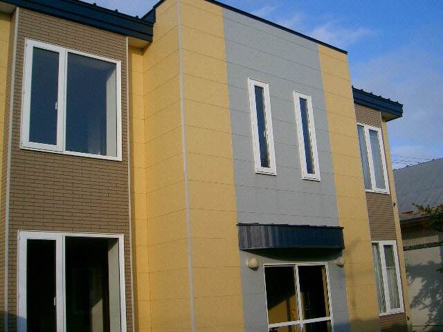 シェソワの物件外観写真