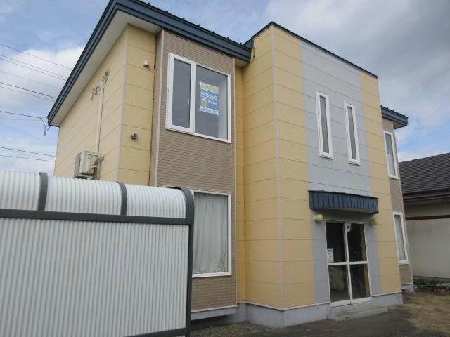 シェソワの物件外観写真