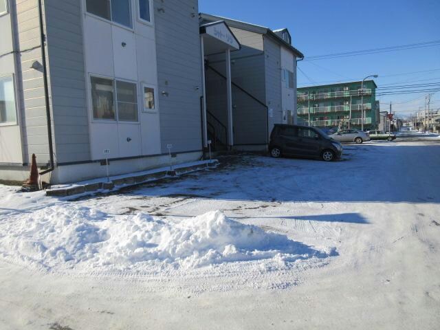 シャトーリラの物件外観写真