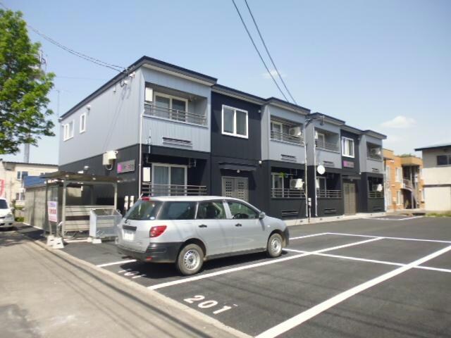 グラシアス帯広RT（東棟）の物件外観写真