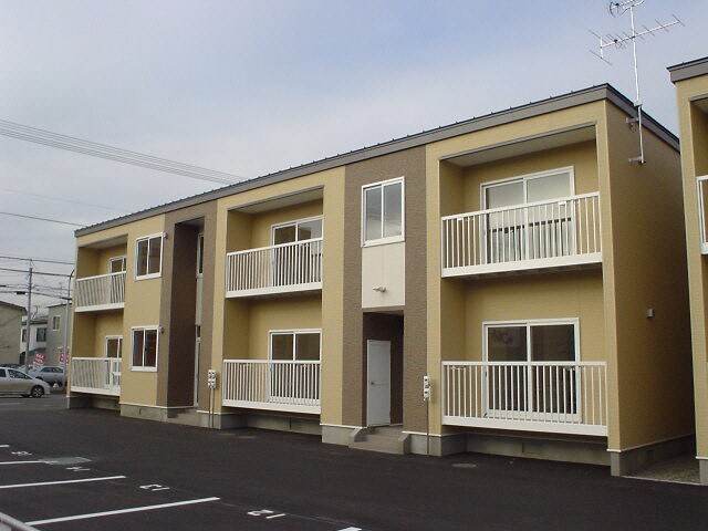 ル・コフレ517（西棟）の物件外観写真