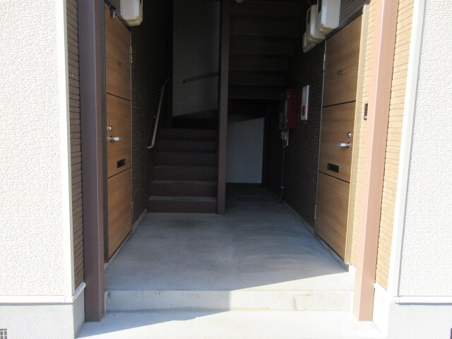 Oneselfの物件外観写真