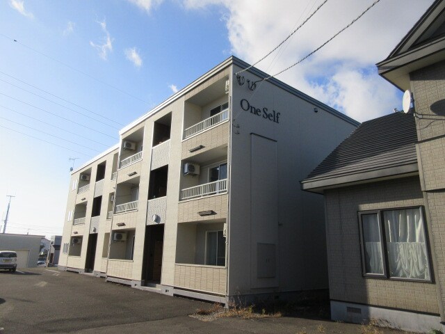 Oneselfの物件外観写真