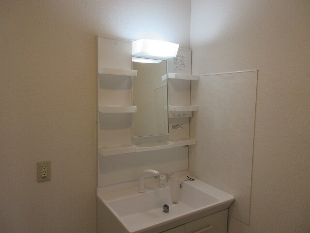 Oneselfの物件内観写真