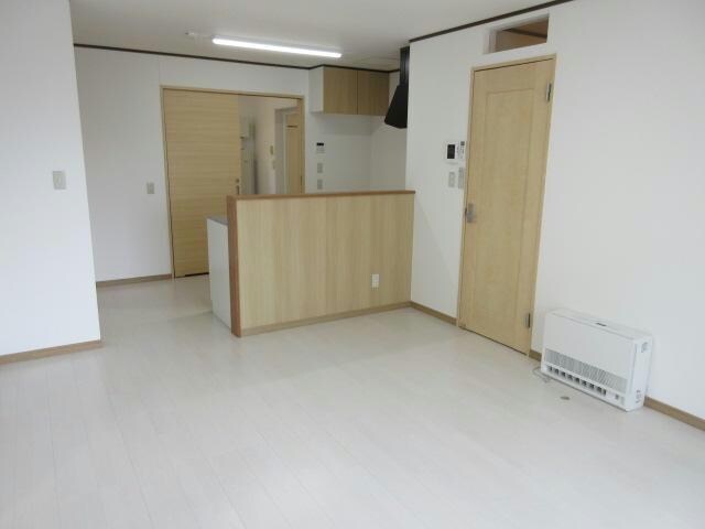 トレイブルックY館の物件内観写真