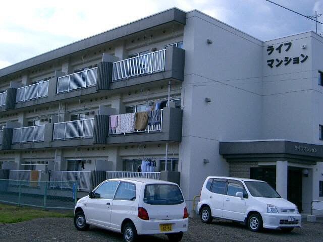 ライフマンションの物件外観写真