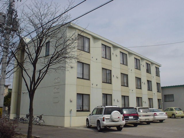 アーバン8･6の物件外観写真