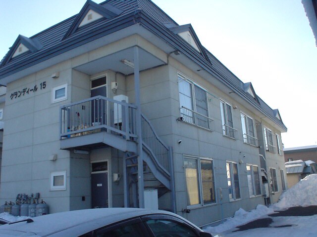 グランディール15の物件外観写真