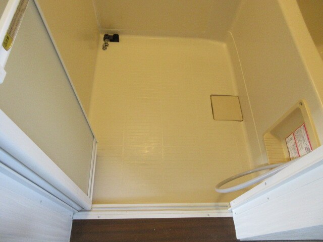 ラッキー・ストリッジⅠの物件内観写真