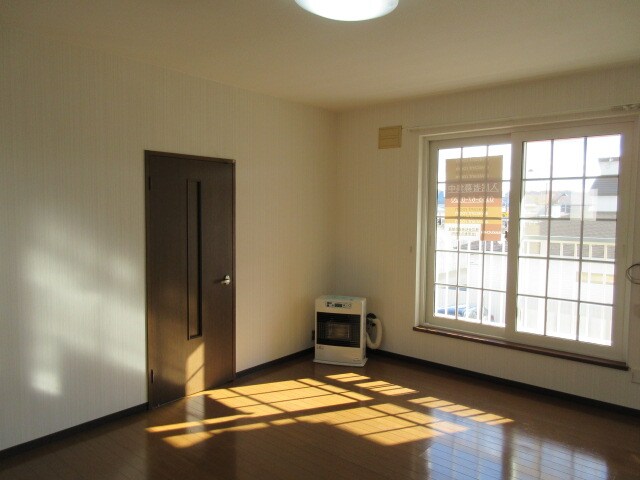 ラッキー・ストリッジⅠの物件内観写真