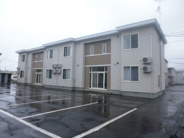 プレイス①の物件外観写真