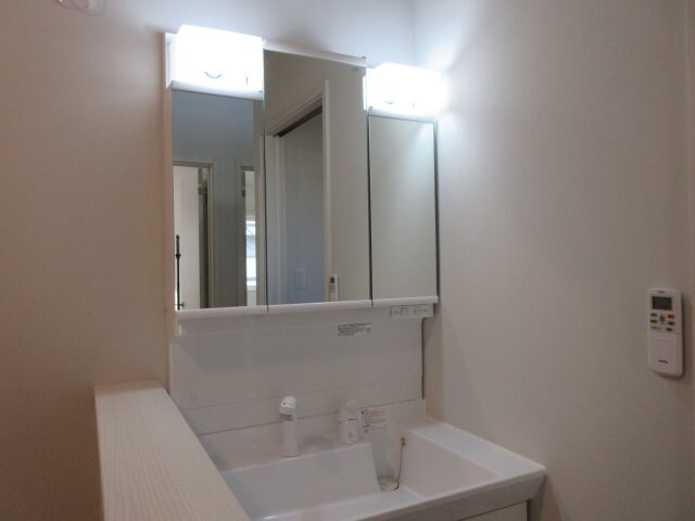 セカンドサーベルの物件内観写真