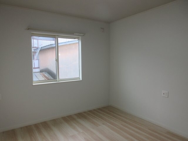 セカンドサーベルの物件内観写真