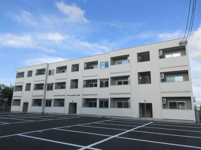 Gracias122の物件外観写真