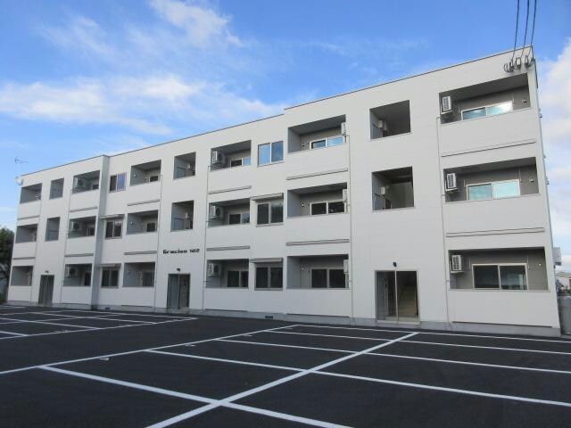 Gracias122の物件外観写真