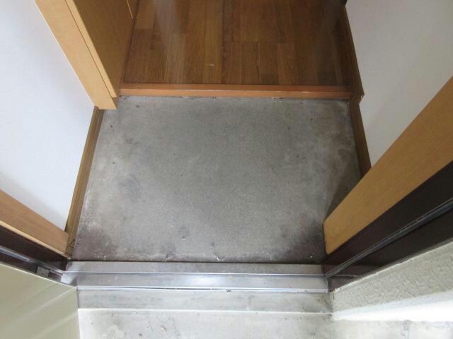 アロウンズマンョン123の物件内観写真