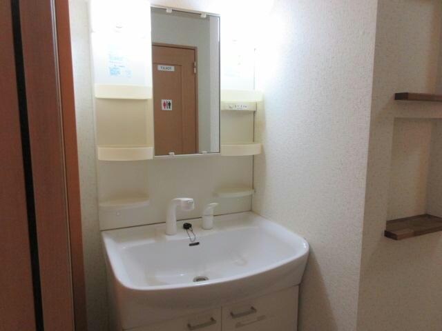 アロウンズマンョン123の物件内観写真