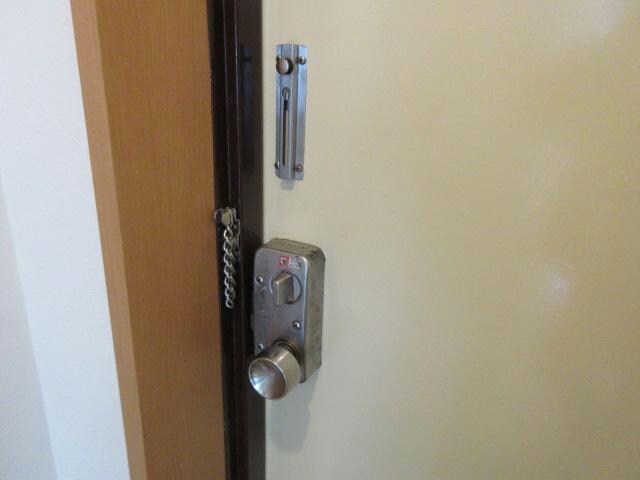 アロウンズマンョン123の物件内観写真