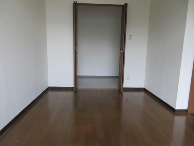 ノイファ－デンの物件内観写真