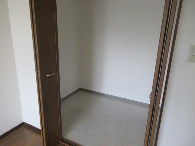 ノイファ－デンの物件内観写真