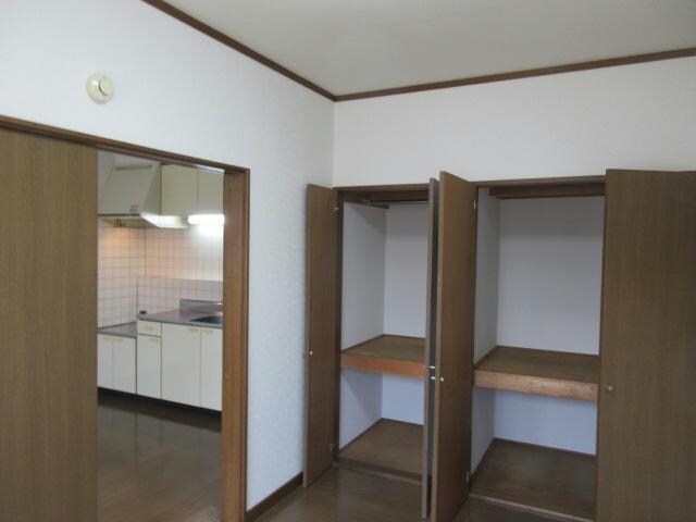 センチュリーコートの物件内観写真