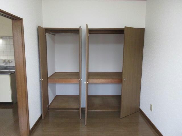 センチュリーコートの物件内観写真