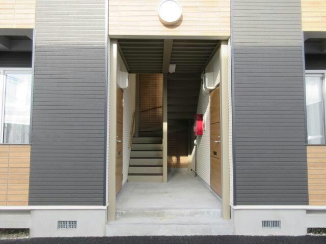 East Garden11の物件外観写真