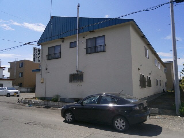 辻ハイツの物件外観写真