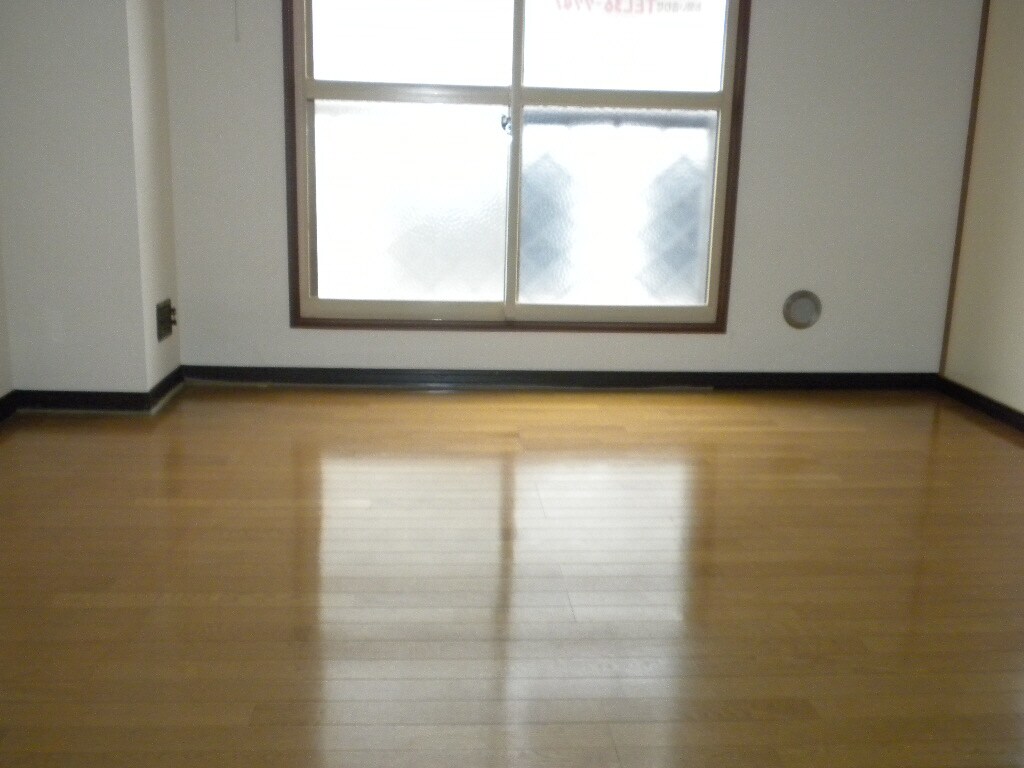 飛田ハイツ　A棟の物件内観写真