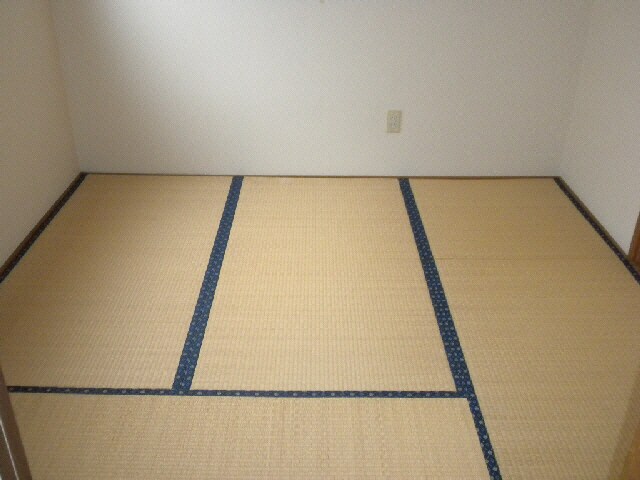 飛田ハイツ　A棟の物件内観写真