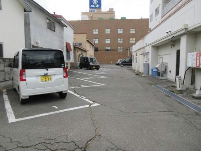 ニューライフ東2条の物件外観写真