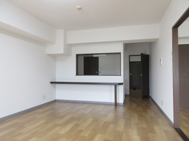 ラ・セマーナの物件内観写真