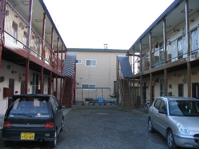 コムニ表参道の物件外観写真