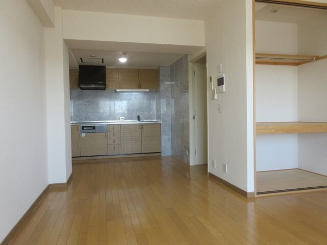 ホワイトパレスの物件内観写真