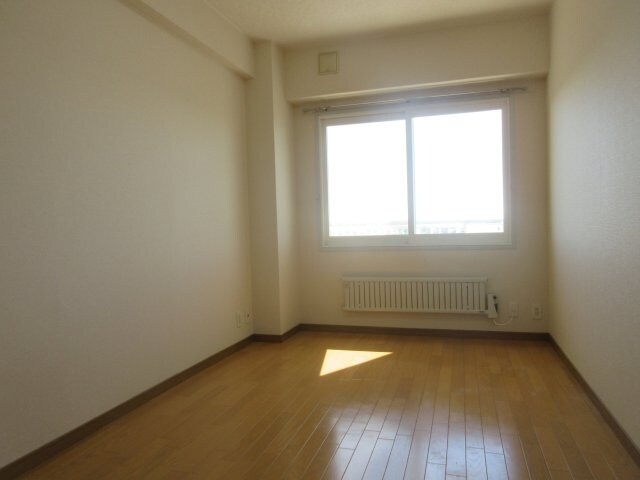 ホワイトパレスの物件内観写真