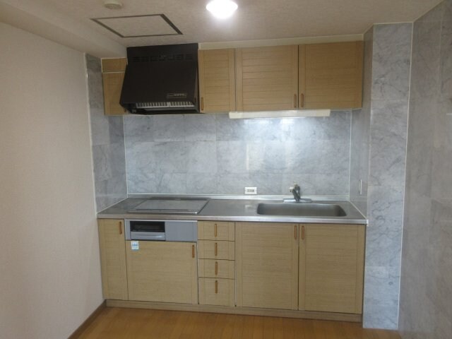 ホワイトパレスの物件内観写真