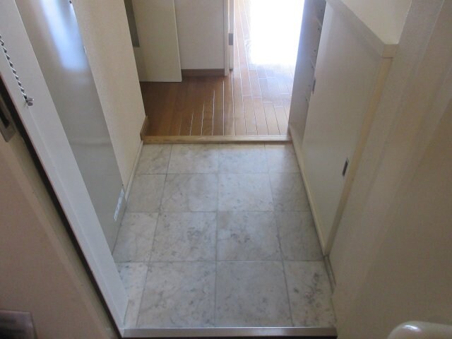 ホワイトパレスの物件内観写真