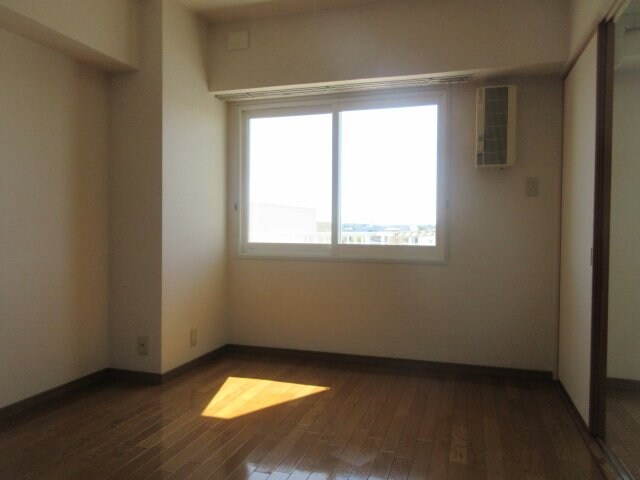 ホワイトパレスの物件内観写真