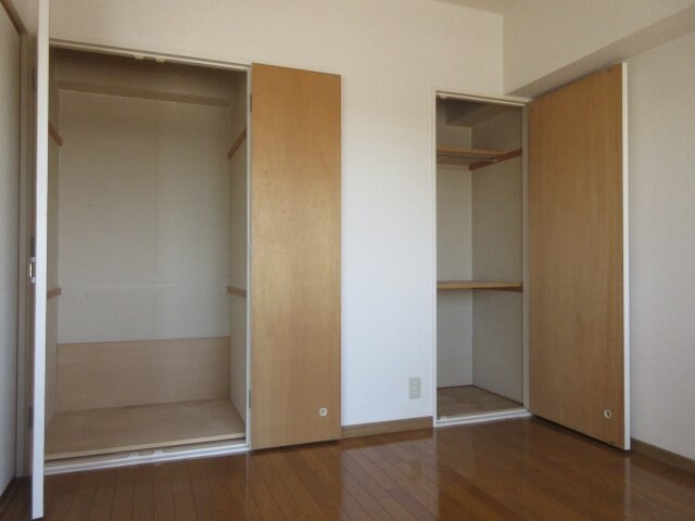 ホワイトパレスの物件内観写真