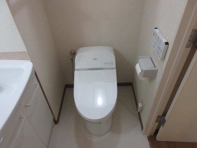 ホワイトパレスの物件内観写真