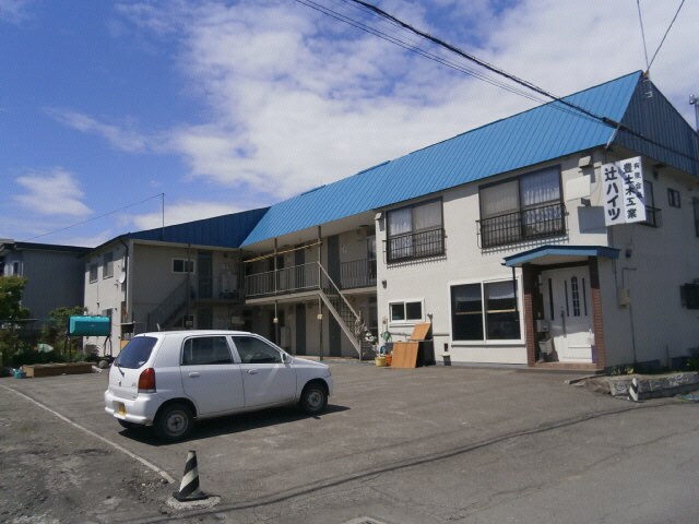 辻ハイツの物件外観写真