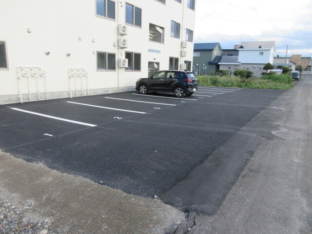 グラシアス緑ヶ丘の物件外観写真